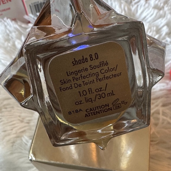 Stila Lingerie Soufflé Skin Perfecting Color Foundation - Picture 2 of 3